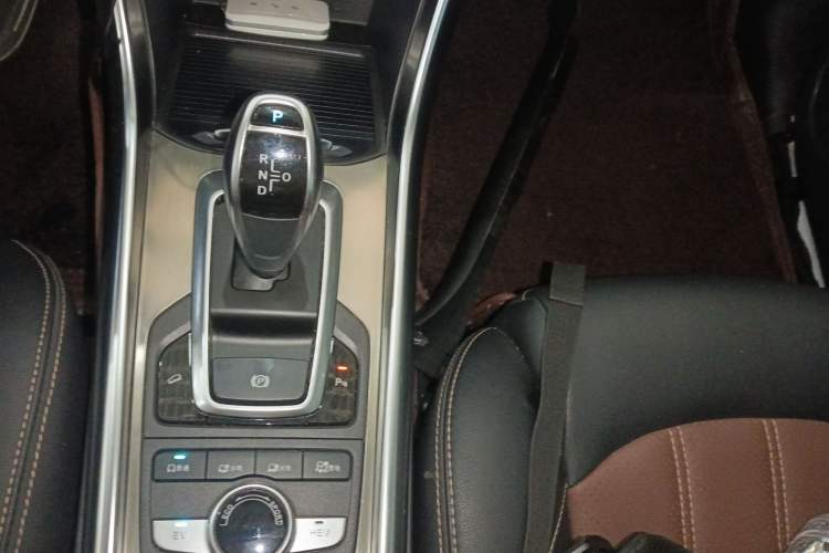 Used BYD Song New Energy 2017 Song DM 1.5TID All-Wheel Drive Prestige Model
