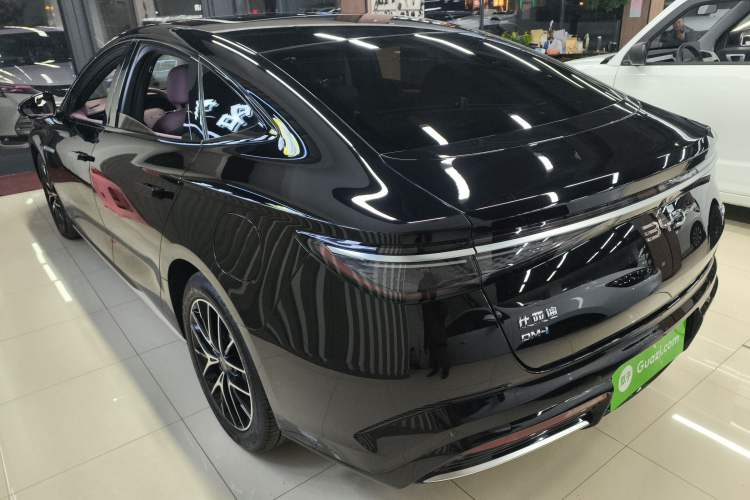 Used BYD Seal 2023 DM-i 1.5L 121km Prestige Model