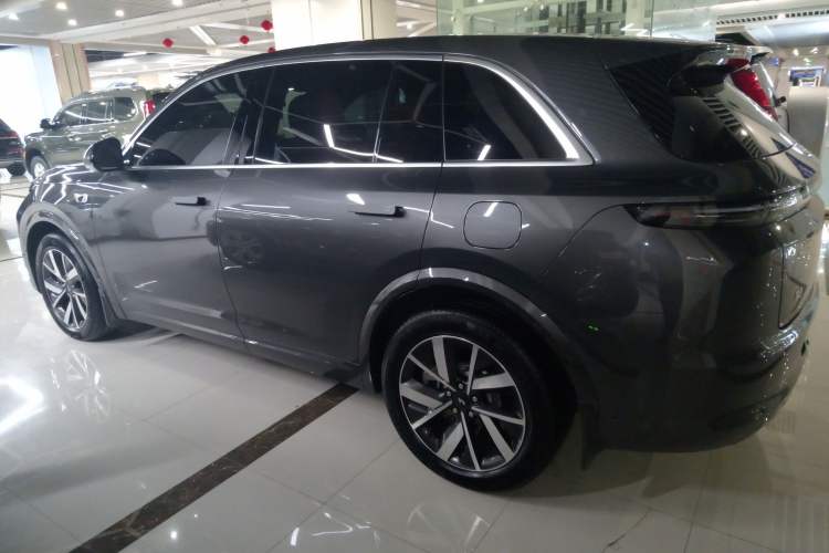 Used Li Auto L7 2023 Air model
