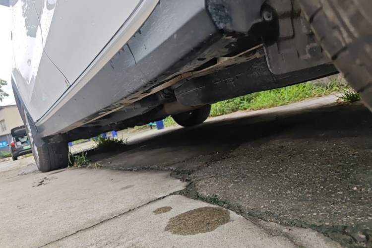 Used Roewe RX5 2023 PLUS 330TGI Automatic Trendsetting Smart Edition
