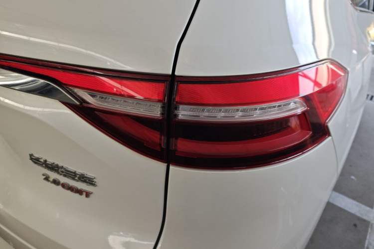 Used Haval F7 2019 2.0T Two-Wheel-Drive i-Van China VI Standard