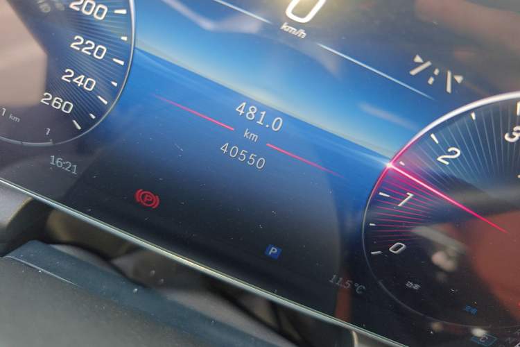 Used Mercedes-Benz GLC 2023 GLC 260 L 4MATIC Dynamic Edition 5-seater
