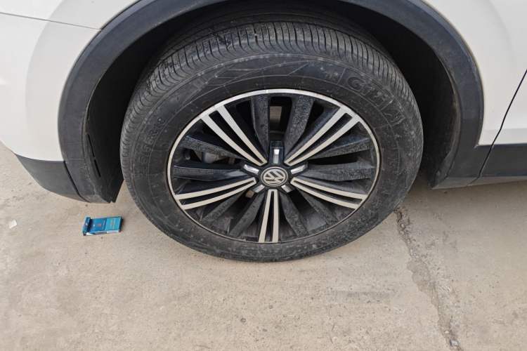 Used Volkswagen Tiguan L 2019 330TSI Automatic Two-Wheel Drive Panoramic Comfort Edition China VI Standard
