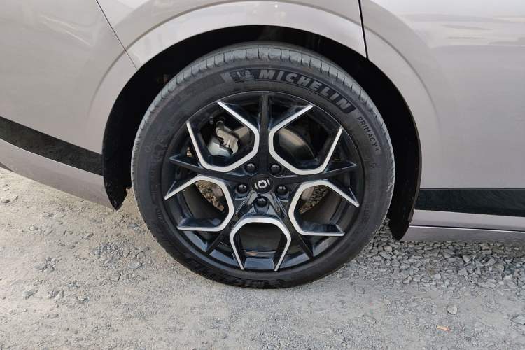 Used  A07 2024 All-Electric "True Fragrance" Edition 710 Flagship Model