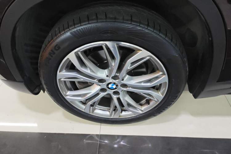 Used BMW X1 2019 sDrive20Li Leading Model