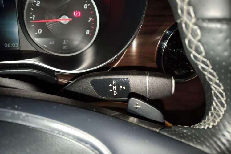 Used Mercedes-Benz V-Class 2020 V 260 Avantgarde Edition