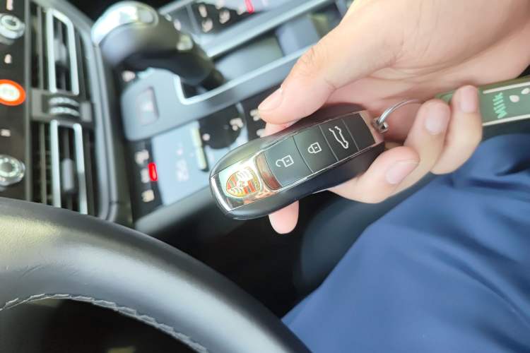 Used Porsche Macan 2022 Macan 2.0T