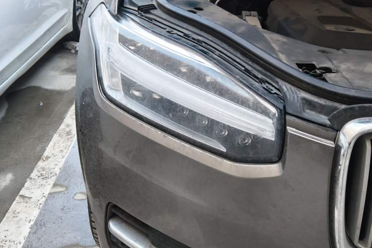 Used Volvo XC90 2019 T6 Zhiyi Edition 7-Seater China V Emission Standard