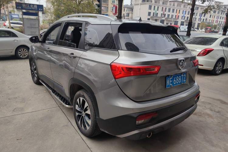 Used Baojun 530 2020 1.5T CVT Prestige Connected Version 7 Seats
