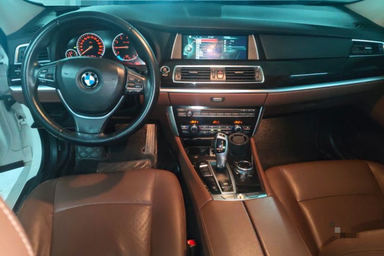 Used BMW 5 Series GT 2014 528i Leading Model