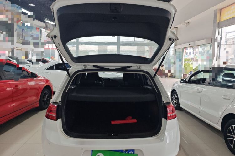 Used Volkswagen Golf 2016 1.6L Automatic Fashion Model