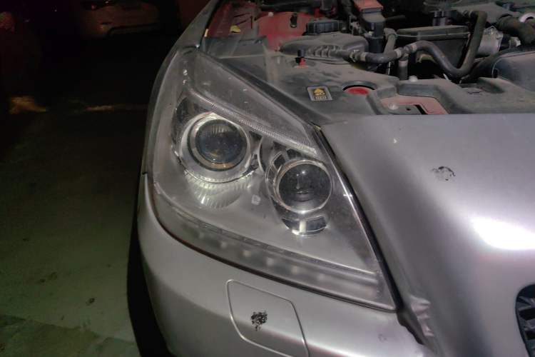 Used Mercedes-Benz SLK-Class 2011 SLK 200 Fashion Model
