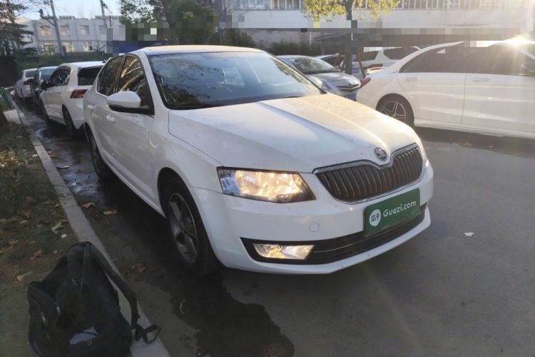 Used Skoda Octavia 2016 1.6L Automatic Smart Drive Edition

