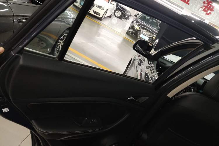 Used BYD Song 2020 Classic Edition 1.5T Automatic Elite Model
