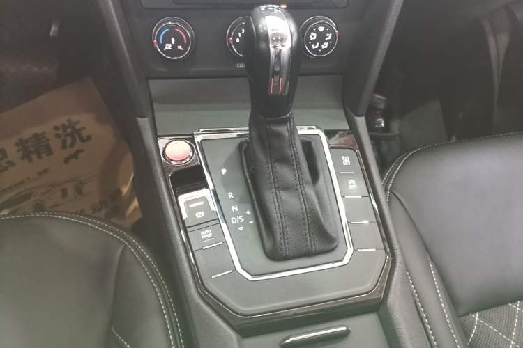 Used Volkswagen Lamando 2019 230TSI DSG Vision Edition China VI Standard