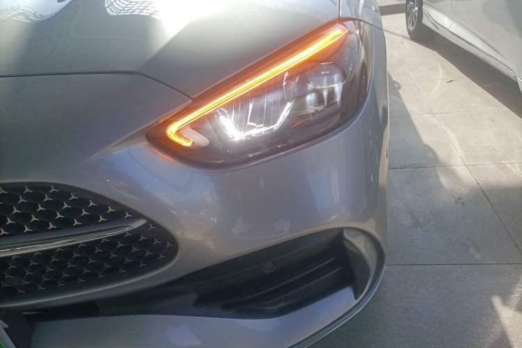 Used Mercedes-Benz C-Class 2023 Second Facelift C 260 L Sport Edition
