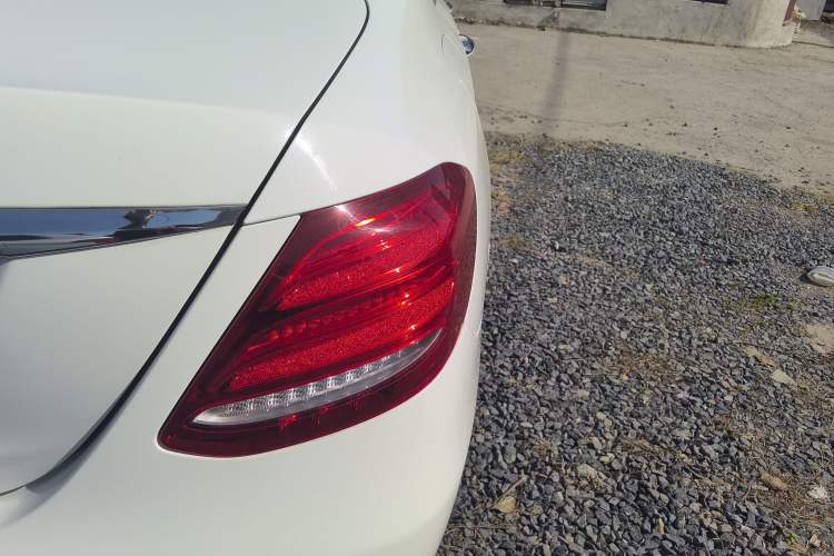 Used Mercedes-Benz E-Class 2019 E 260 Sport Edition