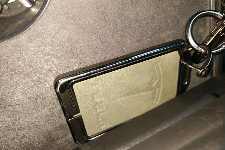 Used Tesla Model Y 2021 Revised Version 2 Long-Range All-Wheel-Drive Edition
