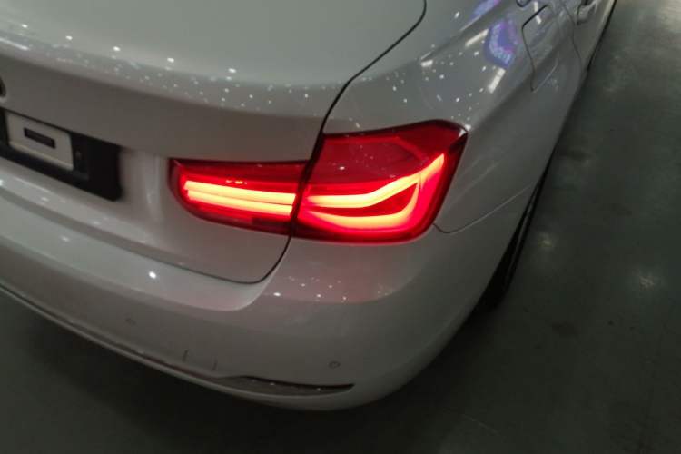 Used BMW 3 Series 2017 320Li Fashion Model