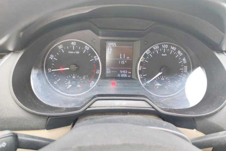 Used Skoda Octavia 2016 1.6L Manual Trend Edition
