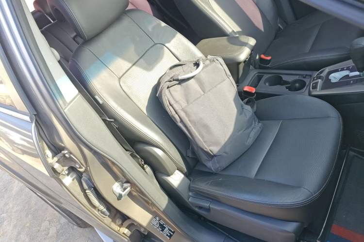 Used Chevrolet Captiva 2017 2.4L Two-Wheel Drive Luxury Edition 7 Seats
