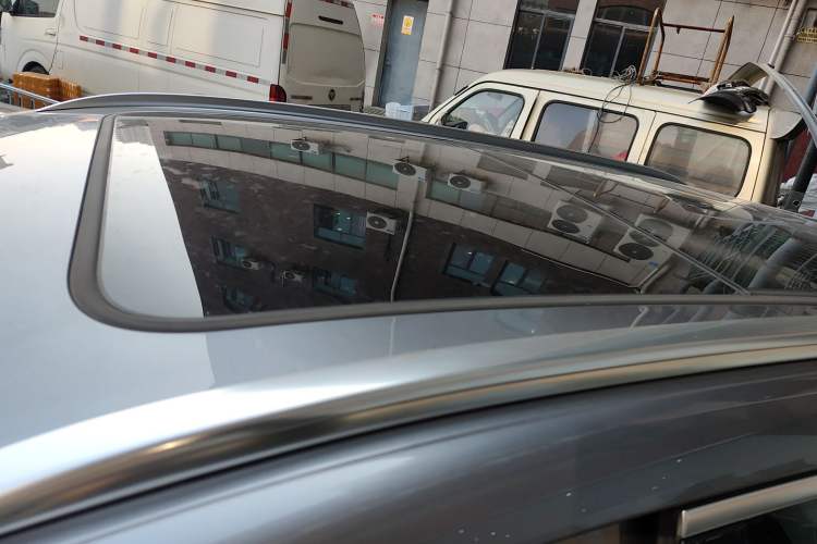 Used BYD Song L DM-i 2024 112 km Beyond Edition
