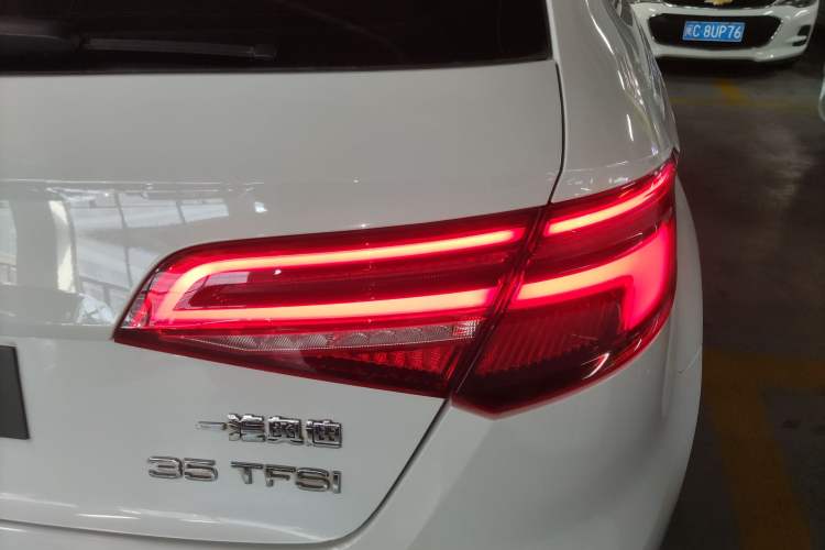 Used Audi A3 2018 30th Anniversary Edition Sportback 35 TFSI Ambition Model
