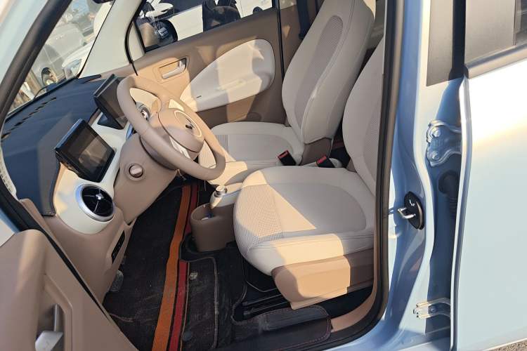 Used Wuling Hongguang MINIEV 2025 Four-Door Version Zhenxiang+ Edition