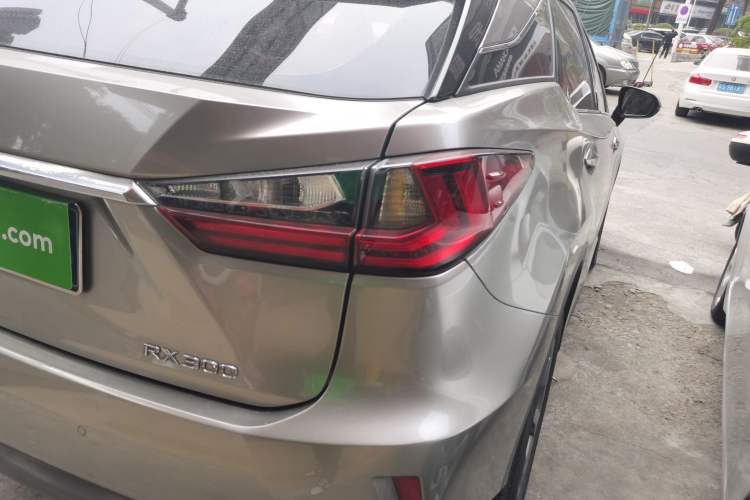 Used Lexus RX 2016 300 Two-Wheel Drive Elite Version China V Standard