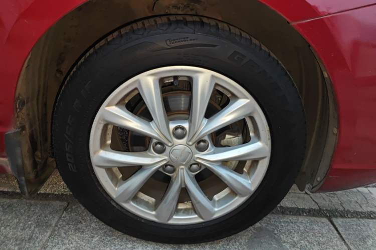 Used Roewe i5 2020 1.5L Automatic 4G Connected Linghao Edition