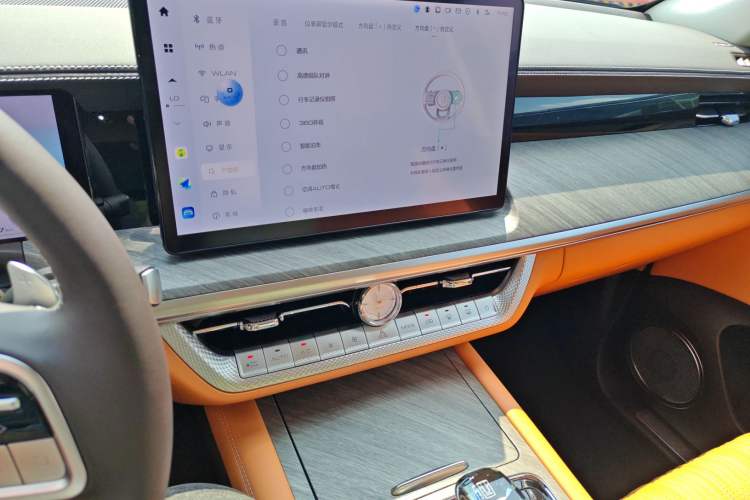 Used Tank 500 New Energy 2024 Hi4-T
