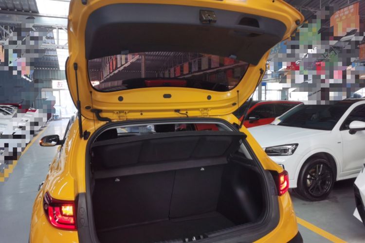 Used Kia kx1 Stonic 2019 1.4L Automatic Fun Edition China VI
