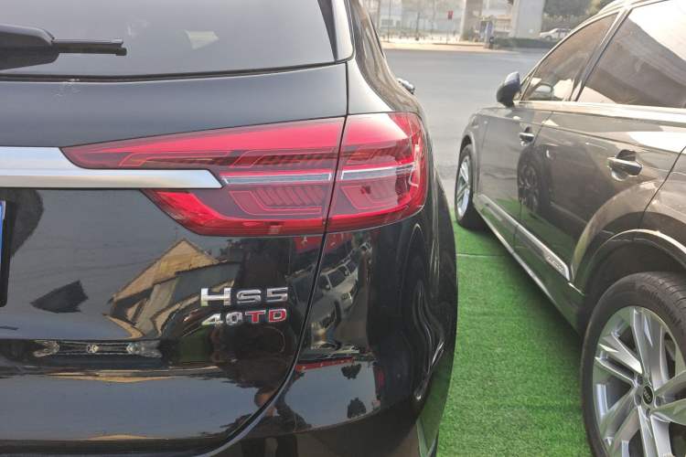 Used Hongqi HS5 2019 2.0T Smart Connect Flagship All-Wheel-Drive Version

