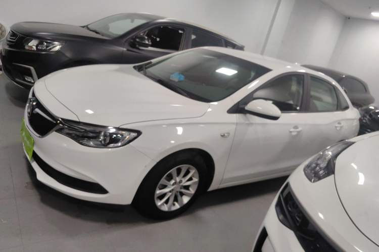 Used Buick GT 2019 15T Dual-Clutch Advanced Version China VI Standard
