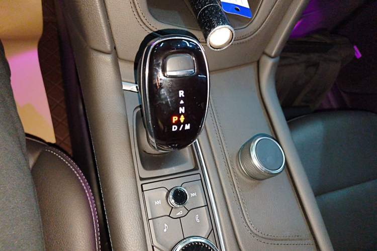 Used Cadillac XT5 2022 2.0T Two-Wheel Drive Luxury Version