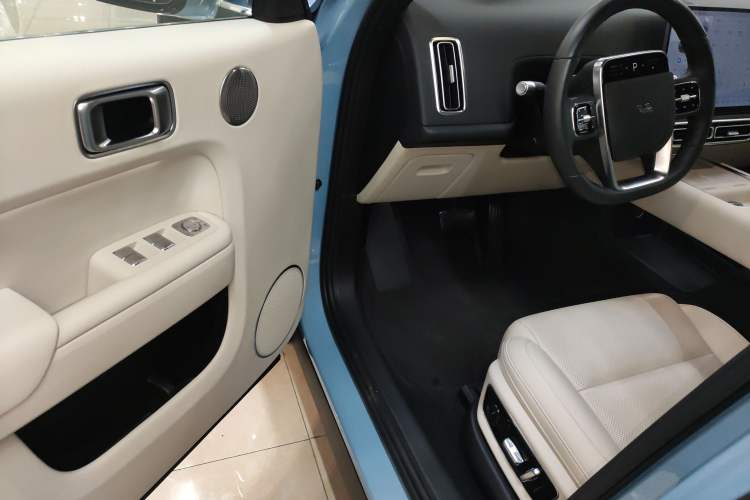 Used Li Auto L7 2024 Ultra Model
