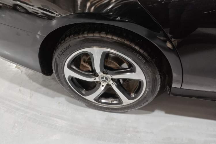 Used Mercedes-Benz E-Class 2017 E 200 Sport