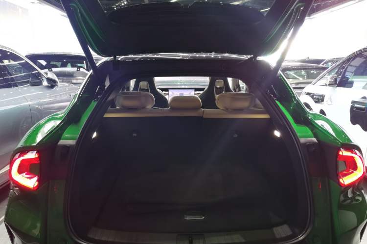 Used  YU7 2025 Ultra-Long Range Rear-Wheel Drive Version