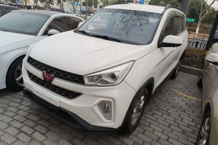 Used Wuling Hongguang S3 2019 Automatic Clutch Version 1.5L Manual Comfort Model China V Standard
