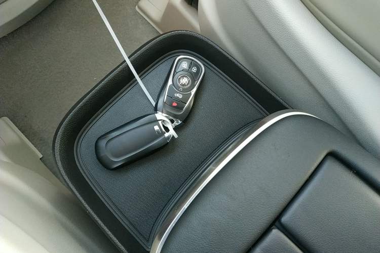 Used Buick GL8 2023 ES Lu Zun Comfort Model