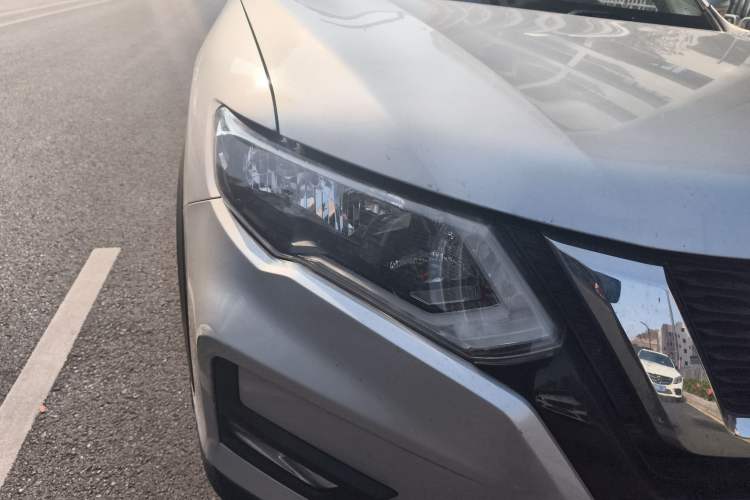 Used Nissan X-Trail 2017 2.5L CVT Luxury Edition 4WD