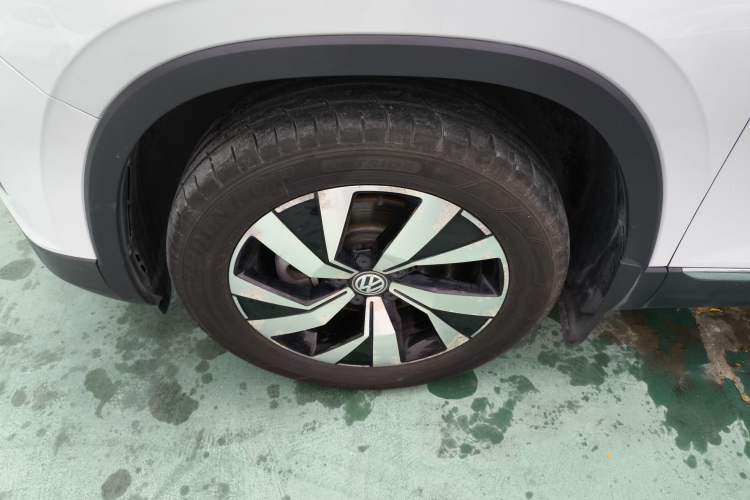 Used Volkswagen Tayron 2019 330TSI Two-Wheel Drive Luxury Model China VI Standard