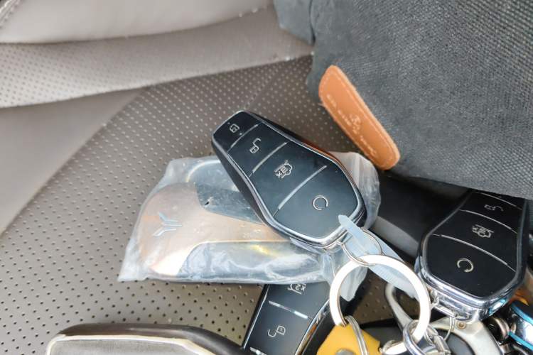 Used BYD Han 2022 EV Genesis Edition 715 km Front-Wheel-Drive Flagship Model
