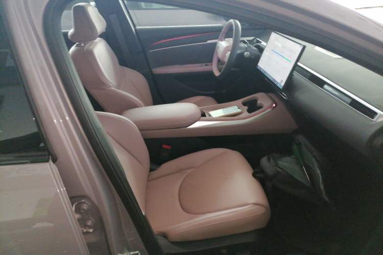 Used XPeng MONA M03 2025 620 Ultra-Long Range Plus
