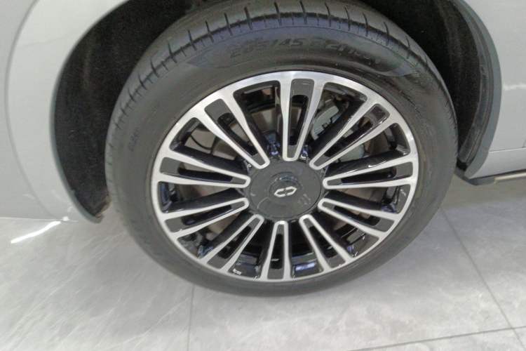 Used Hima AITO M7 2024 1.5T Rear-Drive Plus Version 5 Seats
