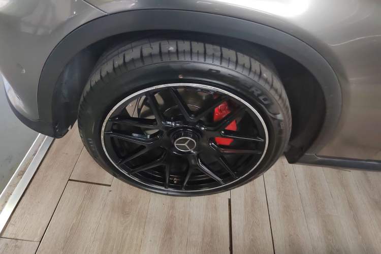 Used Mercedes-Benz GLC 2016 GLC 260 4MATIC Luxury Model
