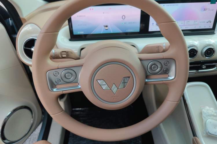 Used Wuling Bingo 2025 333 km Lingxi Connected Version
