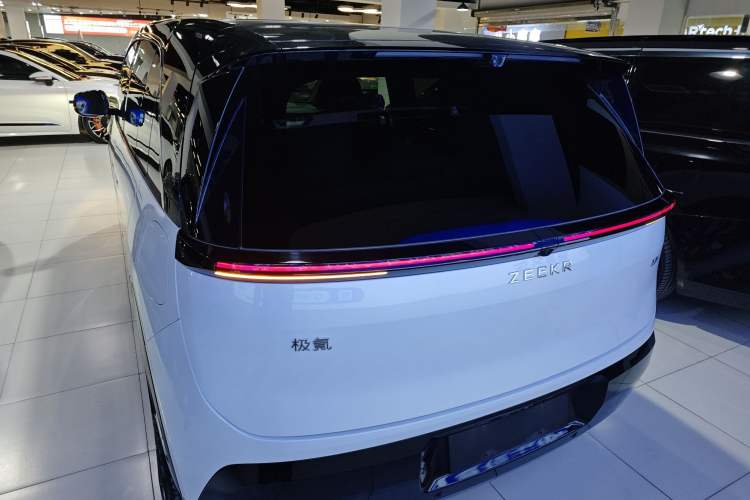 Used Zeekr MIX 2025 Long-Range Intelligent Driving Edition
