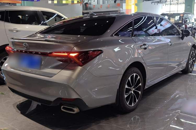 Used Toyota Avalon 2022 2.5L Luxury Edition
