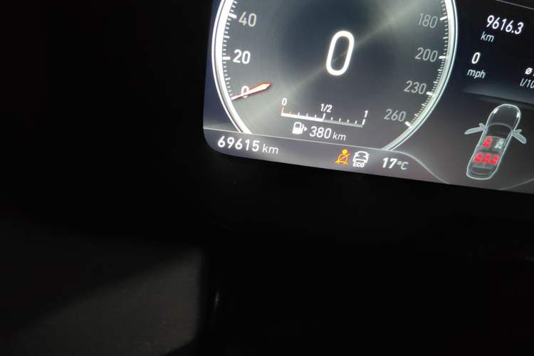 Used Lynk & Co 02 2018 1.5T DCT Two-Wheel Drive Zhaopu Version China V Standard
